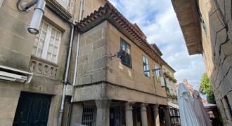 Se alquila Ático de 2 habitaciones en Pontevedra
