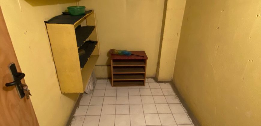 Piso en Venta de 2 habitaciones en Rosalía de Castro
