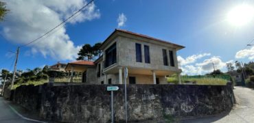 Se vende casa con terreno en Marcón